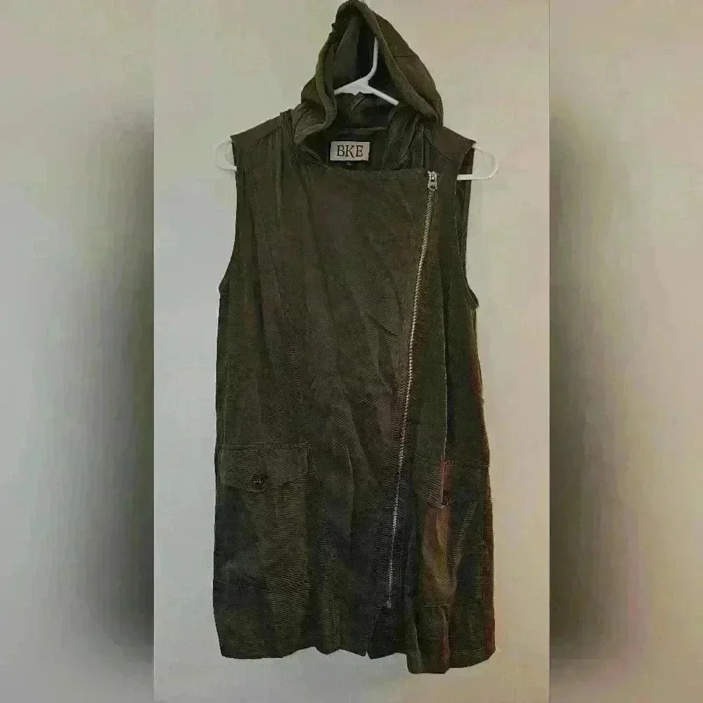 BKE Women's Small Hooded Vest Army Green Cross Body Full Zip‎ Thigh Length